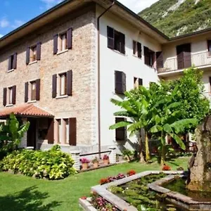 hotel-san-carlo-malcesine.hotelinveneto.com/